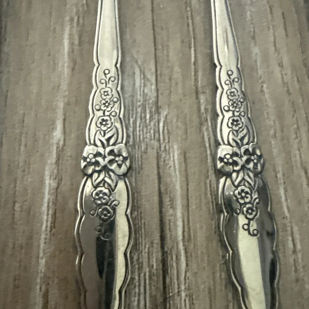 Oneida Community FLORAL GLEN Stainless Glossy Silverware Seafood Forks Set of 6‎